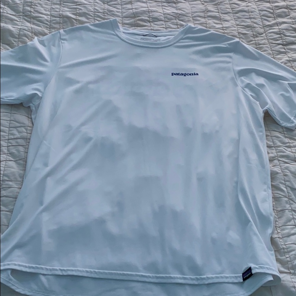 Men’s Large Patagonia Capilene Cool Shirt